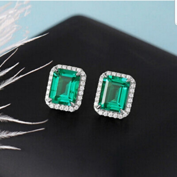 Swarovski Elements 925 Sterling Silver Emerald Green HaloEarrings NEW - Picture 7 of 14